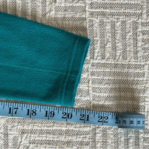 The North Face Women’s Glacier 1/4 Zip Fleece – Teal - Large - Picture 10 of 11